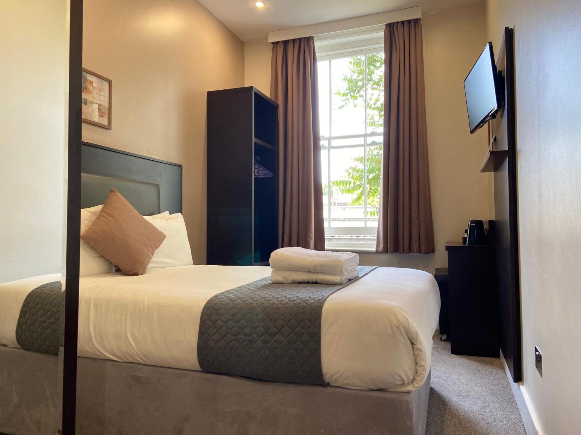 Trebovir Hotel Londres