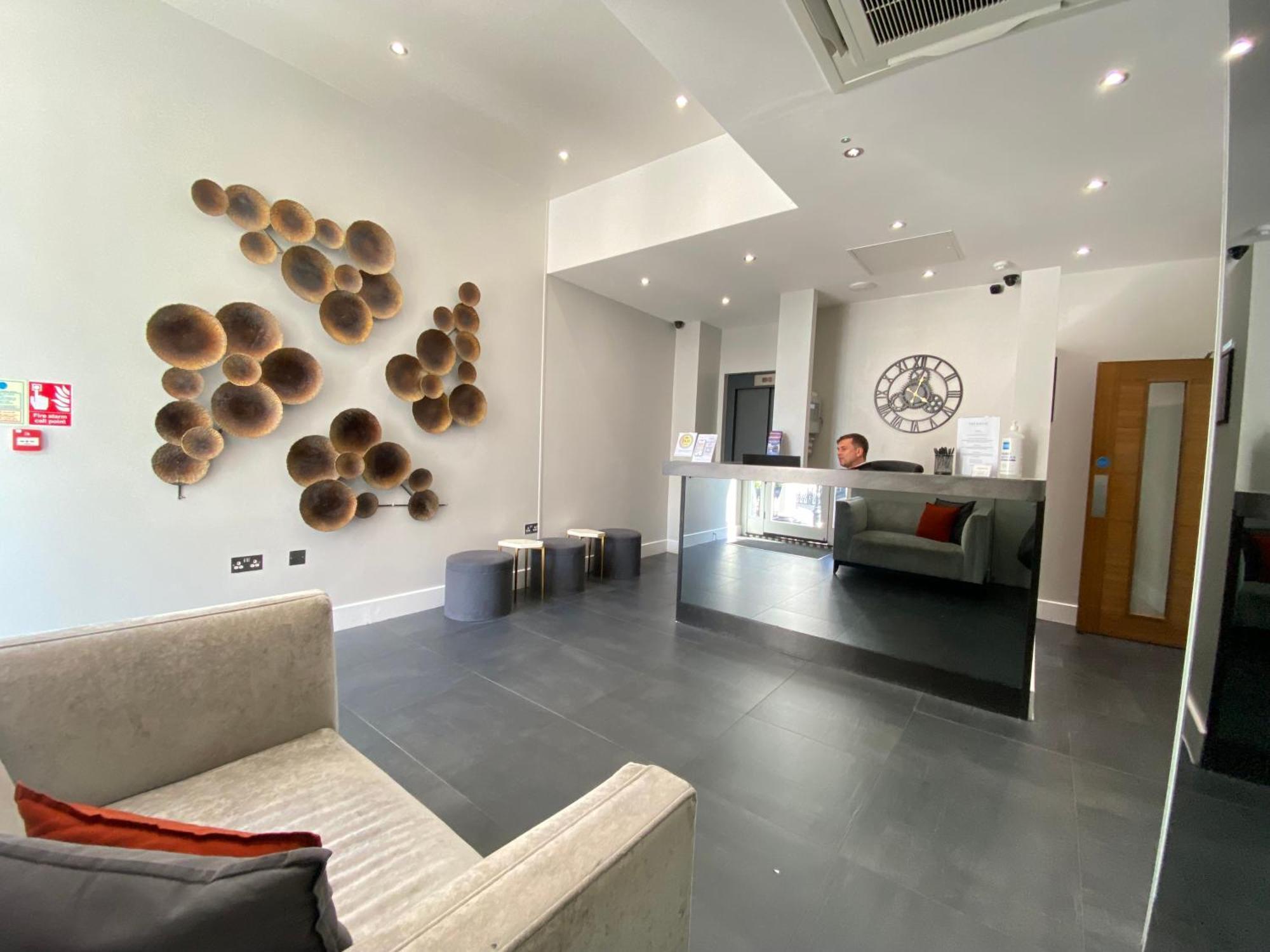 Trebovir Hotel Londra